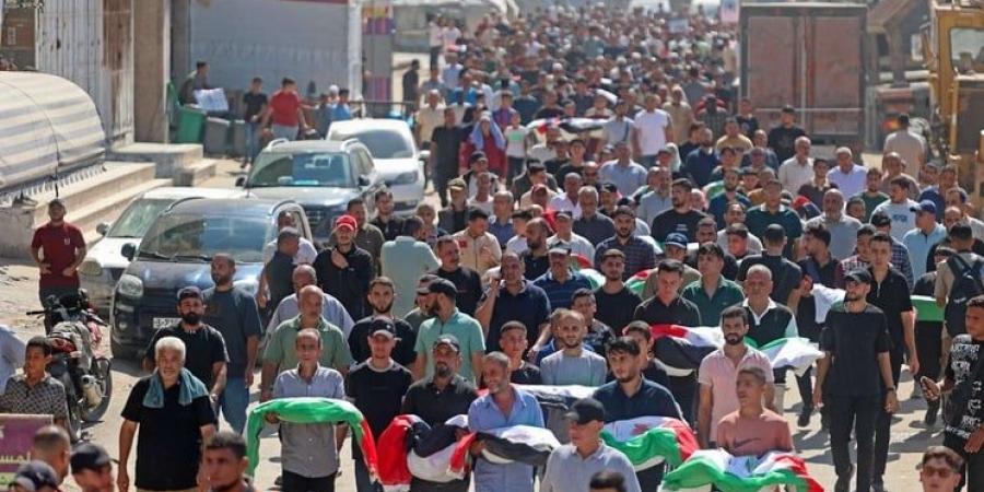 استشهاد 8 فلسطينيين خلال 24 ساعة يرفع حصيلة الإبادة الإسرائيلية في قطاع غزة