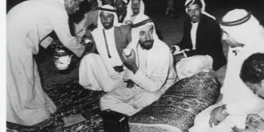 في اليوم العالمى للقهوة.. اعرف الوصفة الخاصة لفنجان قهوة الشيخ زايد (صور)