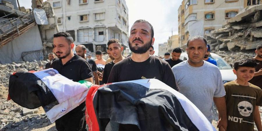 لبيد يقر بتطرف الإسرائيليين وبتأييدهم لقتل الأطفال الرضع في غزة