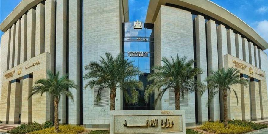 قنصوة يعتمد برنامج احتفالات الذكرى الـ 53 لانتصارات أكتوبر.. فعاليات شاملة بالقاهرة والمحافظات.. معارض كتاب متخصصة.. احتفالات كبرى بالأوبرا والسامر وندوات توثيقية بالأعلى للثقافة وأكاديمية الفنون