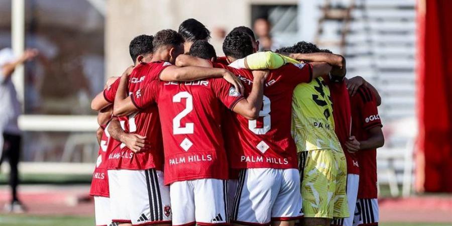 3 لاعبين على رأس قائمة تنتهي عقودهم مع الأهلي بنهاية الموسم الجاري