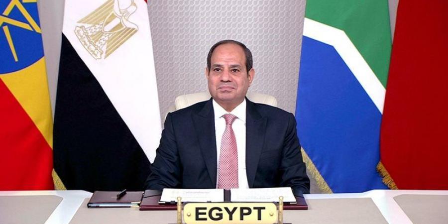 السيسي لـ نظيره الصومالي: ندعم سيادة الصومال ووحدة وسلامة أراضيه.. نحرص على المساهمة في تعزيز قدرات الدولة الصومالية وترسيخ الأمن والاستقرار وتحقيق تطلعات الشعب الشقيق