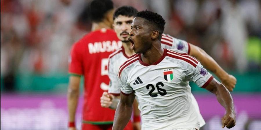 الإمارات تفوز على عمان بهدف نظيف وتتأهل إلي نهائي كأس الخليج