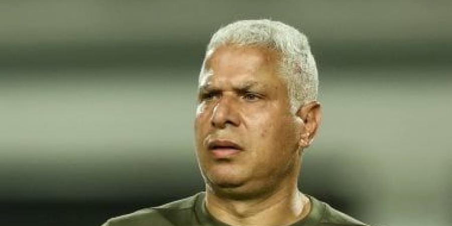 وائل جمعة يطمئن على سداسي الأهلي فى المنتخب قبل ودية جنوب أفريقيا