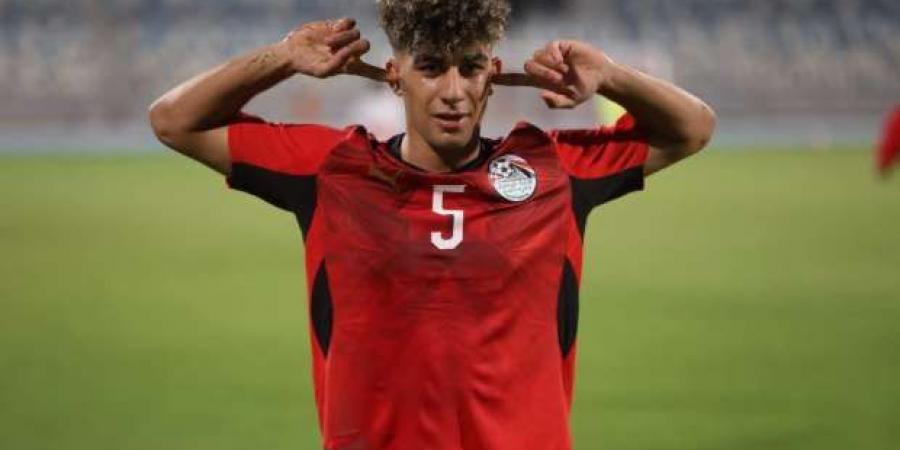 لانس الفرنسي يراقب موهبة الأهلي