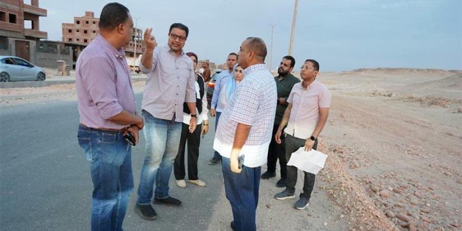 نائب رئيس المجتمعات العمرانية يتابع فرص التنمية والاستثمار بمدينة سوهاج الجديدة