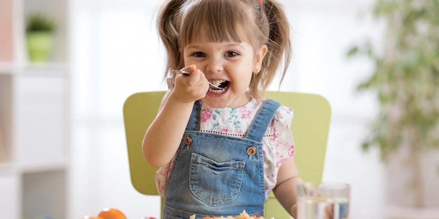 أطعمة سهلة التناول للأطفال مع التهاب الحلق