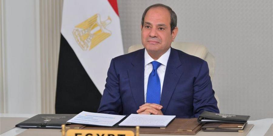 رسائل السيسي لـ البرهان: ندعم الحفاظ على السودان وسيادته وسلامة أراضيه ووحدة مؤسساته الوطنية.. والدفع بالحل السياسي للأزمة والمساهمة في إنهاء الحرب ورفع المعاناة الإنسانية عن الشعب الشقيق