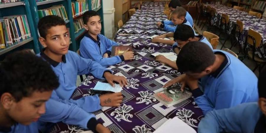 محافظ المنيا يتفقد مدرسة بني مزار الثانوية الجديدة ويتابع انتظام الدراسة والانضباط المدرسي