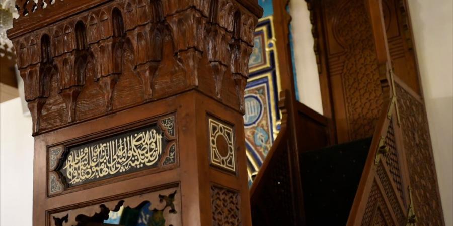 موعد أذان العشاء اليوم الأحد 4 - 10 - 2026 في القاهرة والمحافظات