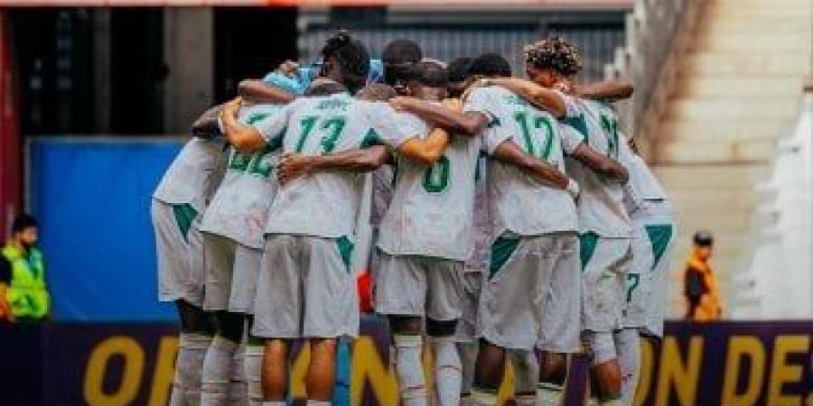 السنغال تفوز على جزر القمر بهدف ندياي وديًا فى فرنسا