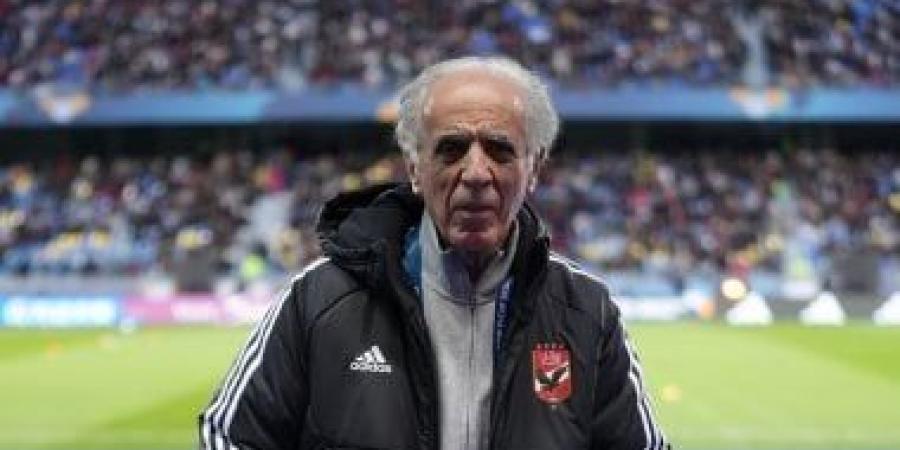 سمير عدلي يسبق بعثة الأهلي إلى أوغندا لترتيب رحلة كيتارا فى الكونفدرالية