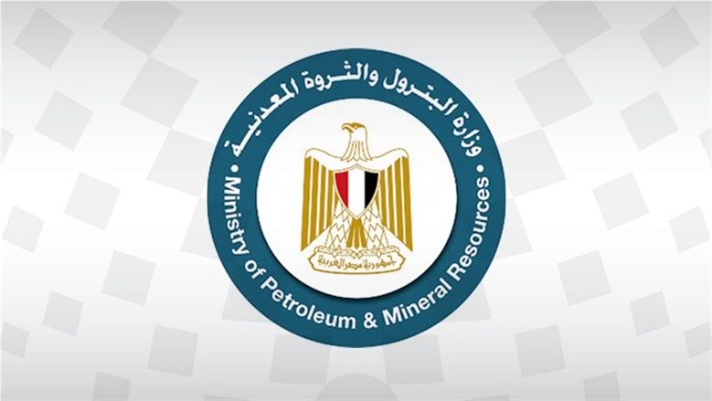 تفاصيل فخ الوظائف الوهمية بوزارة البترول.. وتحرك قانوني ضد المتورطين