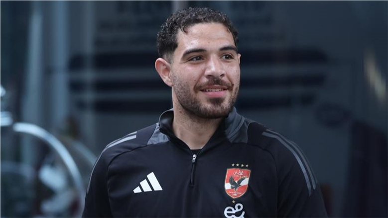 حمزة علاء يحرس مرمى الأهلي أمام المقاولون.. مواعيد مواجهات الأحمر في نوفمبر