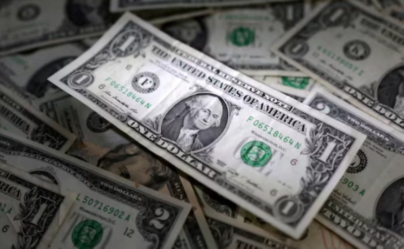 استقر الدولار اليوم قرب أعلى مستوياته في 18 شهرا وسط توترات وارتفاع التضخم