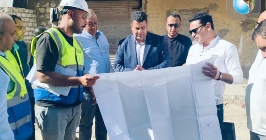 رئيس "الصرف الصحي" بالإسكندرية يتفقد مشروع خط طرد محطة طلعت مصطفى