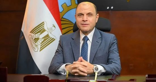 محافظ الغربية يعتمد لوحات تحديث المخططات التفصيلية لـ81 قرية جديدة