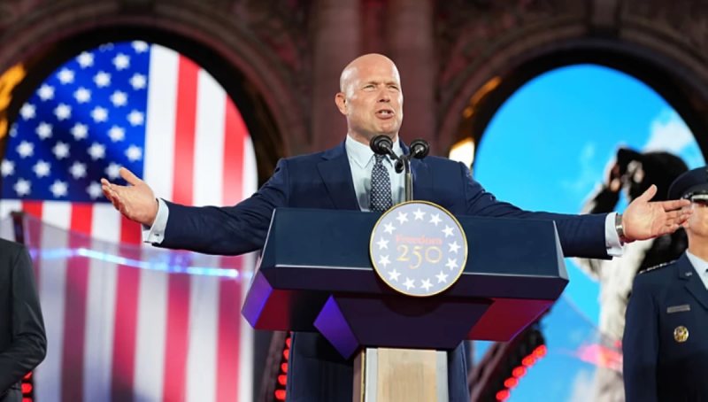 «ما زلنا نحبكم».. مبعوث الناتو يسعى لطمأنة أوروبا بشأن الانسحاب العسكري الأمريكي