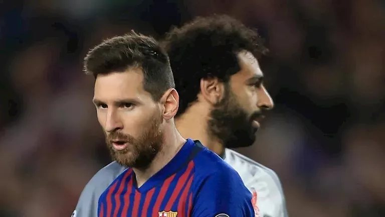 صلاح يسبق ميسي في رقم قياسي جديد.. ماذا فعل نجم طرابزون سبور؟