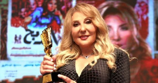 نادية الجندى: كرمت من كل الدول العربية وعندى أوضة مليانة جوايز
