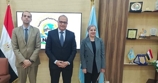 رئيس جامعة الإسماعيلية الأهلية يبحث مع مدير ITI تعزيز التدريب التكنولوجي للطلاب