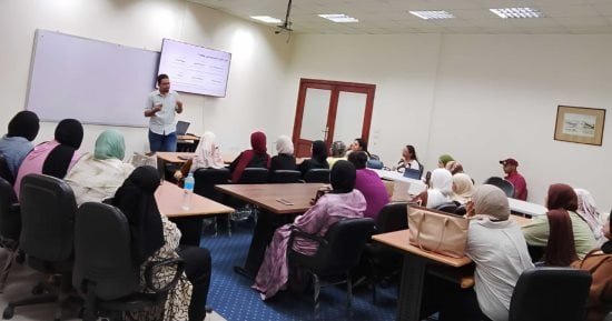 إنهاء تدريبات 35 شاب وفتاة بالأقصر بمجال التصميم الجرافيكي برعاية جهاز شباب الخريجين