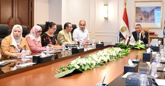319 مليون جنيه إضافية للطرق.. محافظ جنوب سيناء يستعرض حصاد التنمية