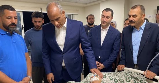 محافظ كفرالشيخ يطمئن على مصابي حادث انهيار عقار بيلا بالمستشفى المركزي