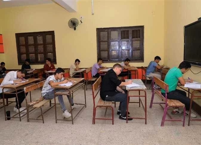 توزيع درجات البكالوريا المصرية والثانوية العامة.. تعرف على المجموع الكلي ونظام الامتحانات