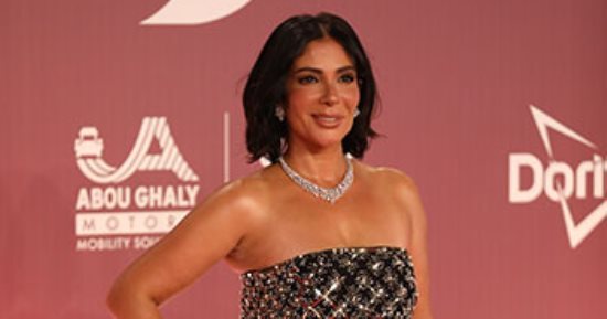 منى زكى.. نجمة راهنت على الموهبة فكتبت اسمها بحروف من ذهب