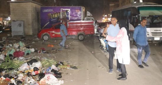 محافظ القليوبية يمنح شركة النظافة بشبرا الخيمة فرصة لتحسين المستوى.. صور