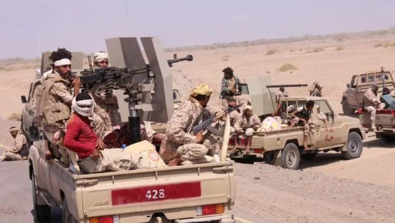 القوات المسلحة اليمنية تعلن تحييد 430 حوثيًا وتدمير وإعطاب 100 آلية عسكرية