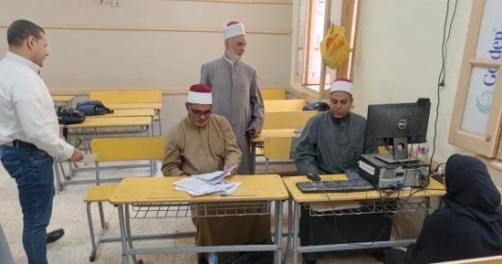 رئيس منطقة سوهاج الأزهرية يتفقد تصفيات مسابقة القرآن الكريم