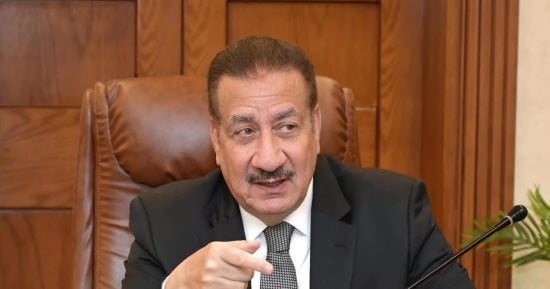 محافظ بورسعيد يصدق على غلق محل ألبان بحي العرب لمخالفته الاشتراطات الصحية