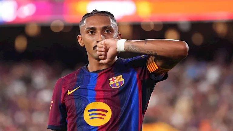 رافينيا يعود لتدريبات برشلونة وقرار مشاركته أمام بيتيس في يد فليك