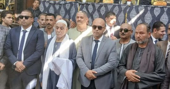 بعد 11 سنة خصومة.. جلسة صلح تنهي الثأر بين أبناء عمومة بقرية برطباط بالمنيا