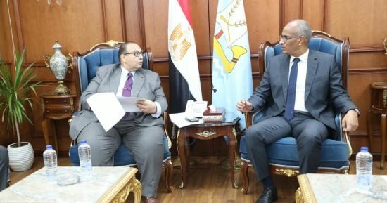 محافظ كفر الشيخ ورئيس الجامعة يناقشان الاستعدادات للاحتفال بالعيد القومي الـ70