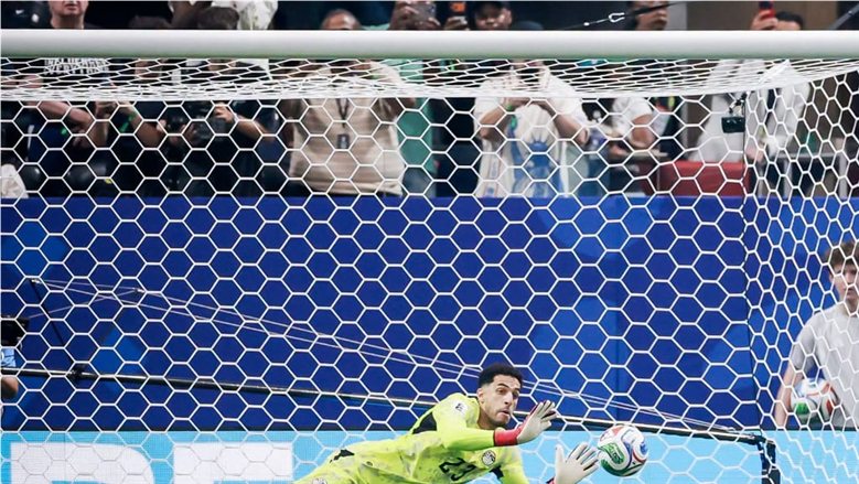 موعد مباراة الأهلي والزمالك اليوم.. والمعلقين والقنوات الناقلة لها