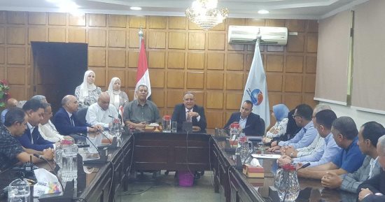 رئيس مياه كفر الشيخ: تحسين أوضاع العاملين والقضاء على المناطق الساخنة