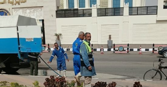رئيس مياه القناة: حملات مكثفة لتطهير شنايش الأمطار وجاهزية المحطات استعدادا للشتاء