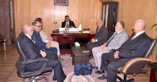 نائب محافظ الأقصر يتابع الاستعداد لكسوف الشمس 2027 مع رئيس فرع معهد الفلكك