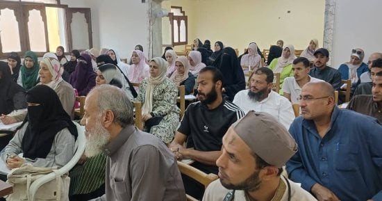 إقبال كثيف على الدراسة بالمركز الثقافي الإسلامي بالإسماعيلية