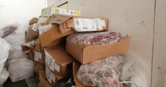 إعدام أكثر من طن من الأغذية الفاسدة وضبط كميات مخالفة وتحرير 78 محضرًا خلال حملة رقابية بشرم الشيخ