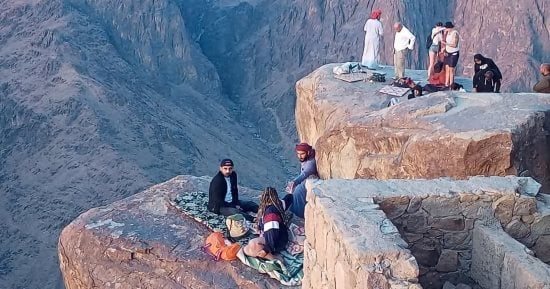 510 سائحًا يزورون سانت كاترين وسط تزايد الحركة السياحية